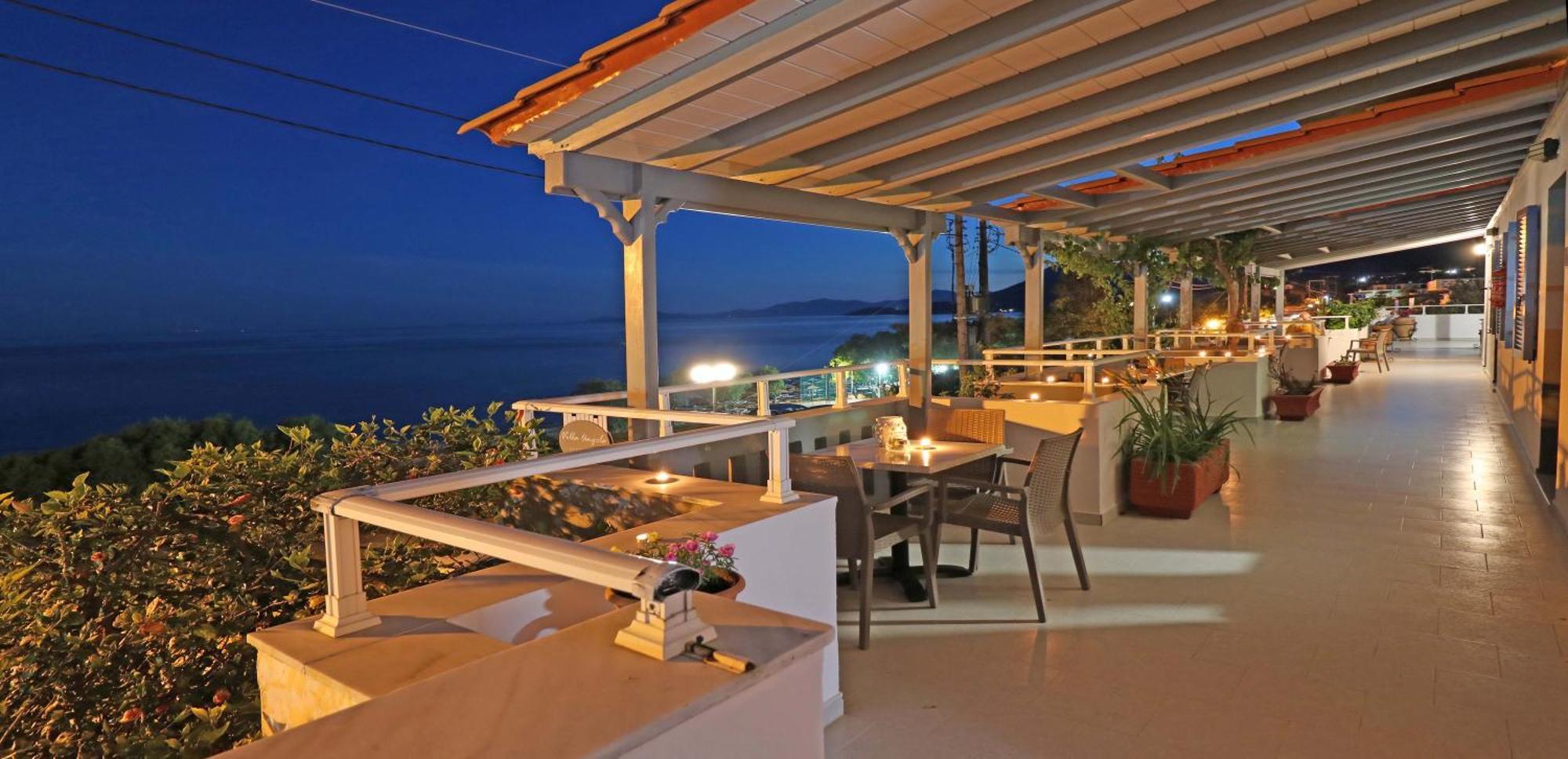 Angela Beach Apartments Votsalakia  Extérieur photo